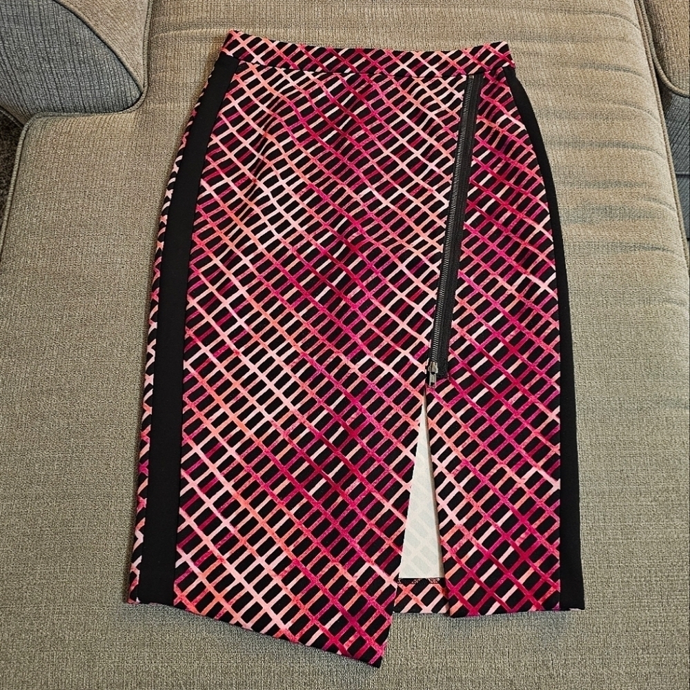 Worthington Pink Black Casual Art to Wear Career Midi Skirt w/ Zipper Detail 4